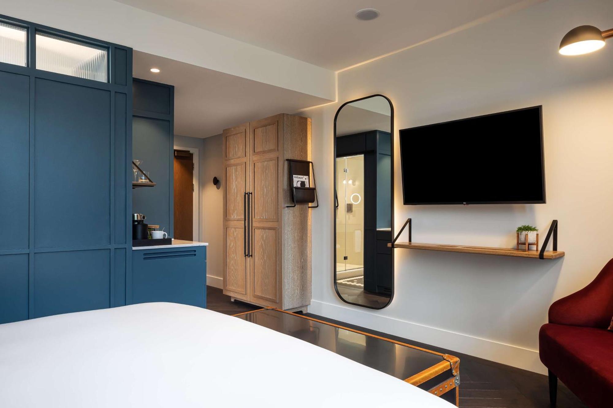The Gantry London, Curio Collection By Hilton Hotel Exterior photo