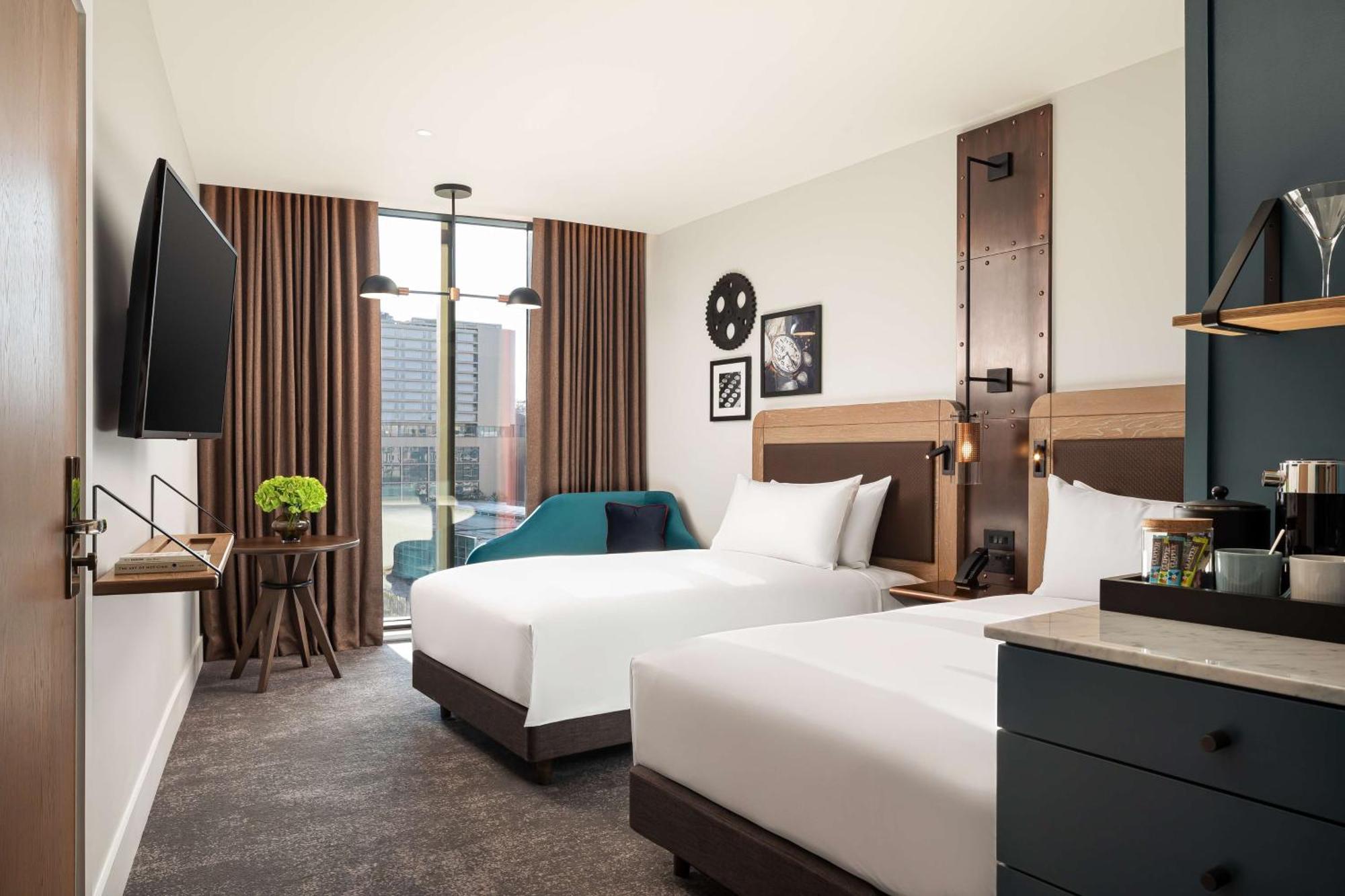 The Gantry London, Curio Collection By Hilton Hotel Exterior photo